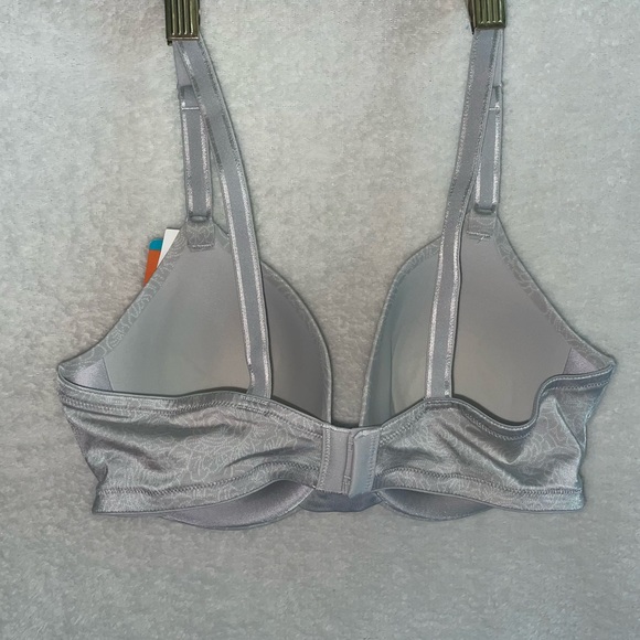 Bra - Picture 2 of 2